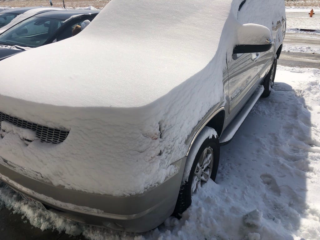 What does the Paris team do when it snows